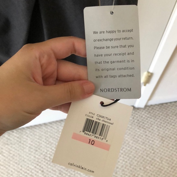 Calvin Klein dress - Picture 4 of 6